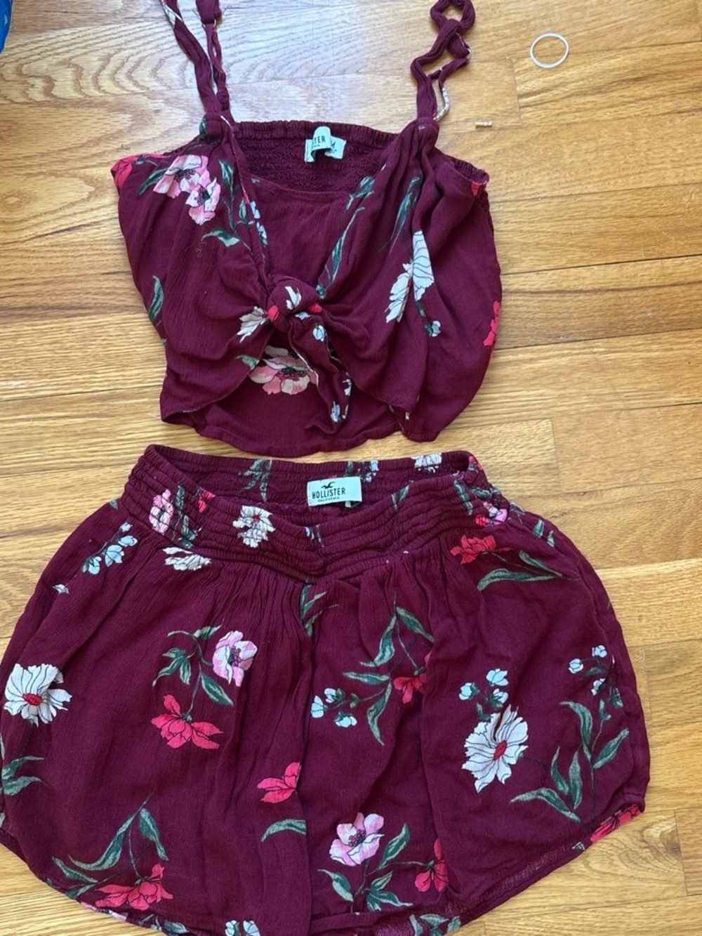 Hollister Women's Floral Maroon Smocked Waist Skirt